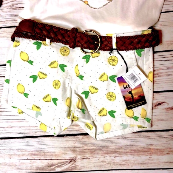 BeBop Pants - NWT BeBop Lemon Print White Short